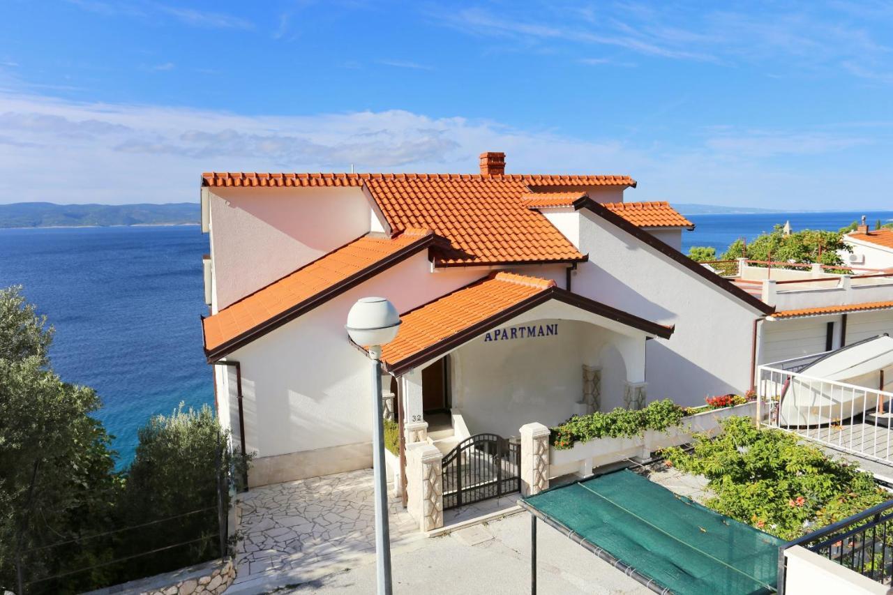 Apartments By The Sea Pisak, Omis - 1014 Kültér fotó