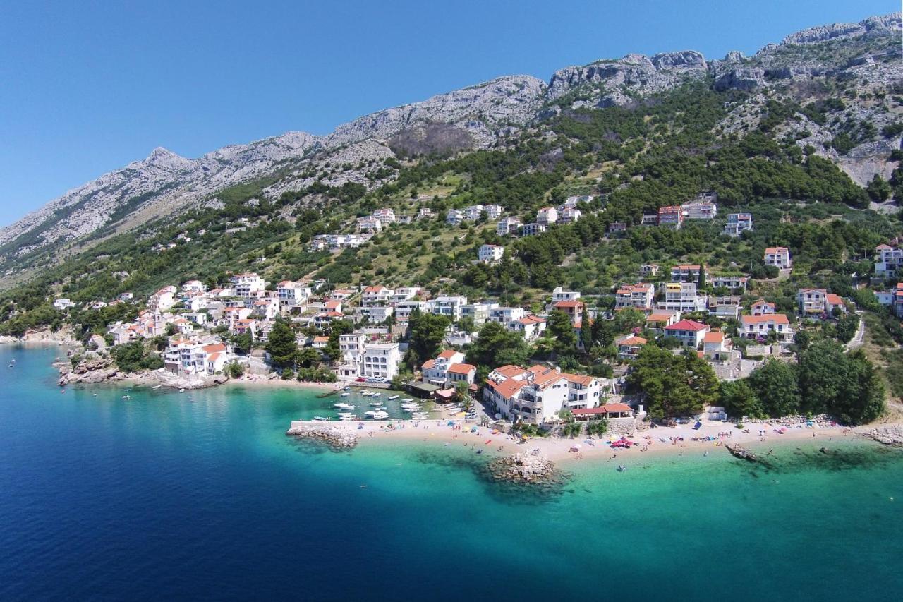 Apartments By The Sea Pisak, Omis - 1014 Kültér fotó